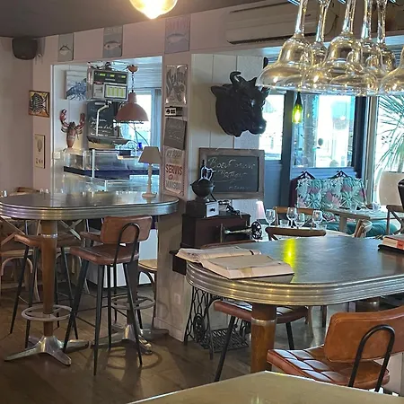 La Table De Jeanne Hotel
